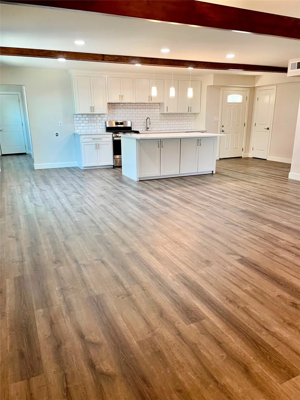 2424 S 137th East EastAvenue Tulsa, OK 74134