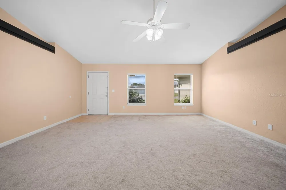 611 W WALKERTOWN DRIVE Citrus Springs, FL 34434