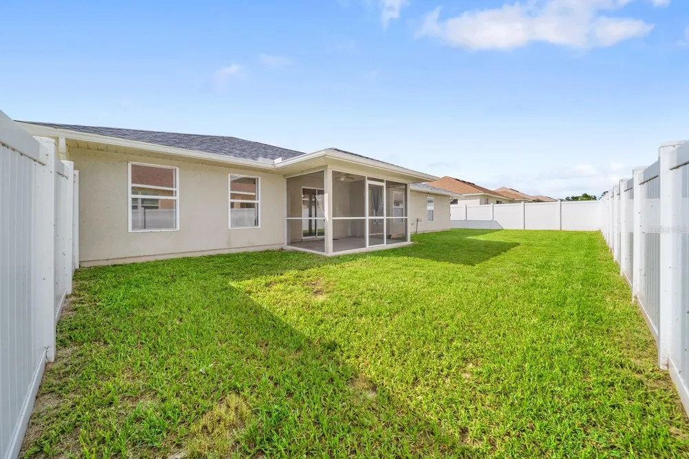 611 W WALKERTOWN DRIVE Citrus Springs, FL 34434