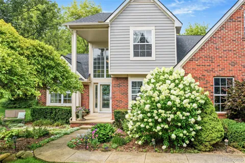 2375 Reidsview E