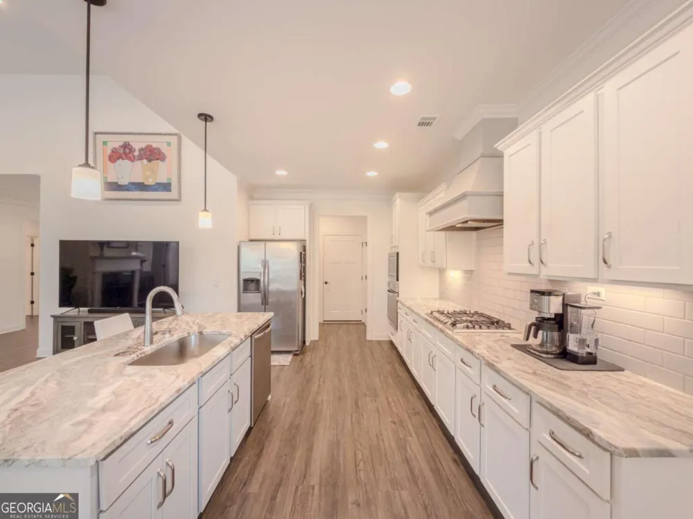 945 High Shoal DR Monroe, GA 30655