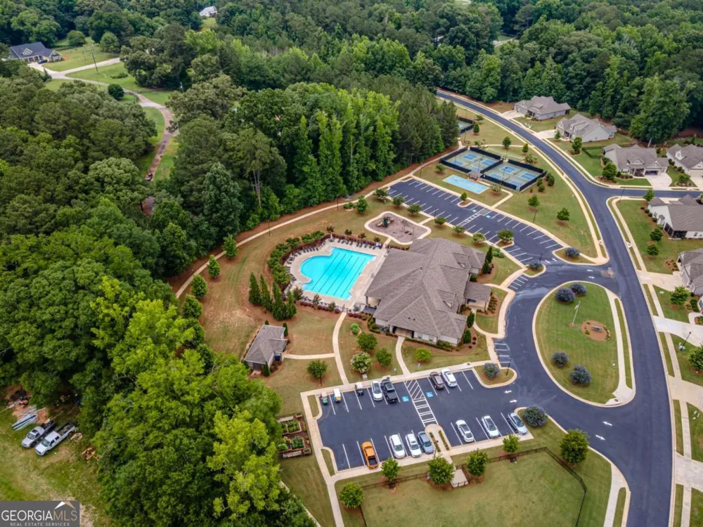 945 High Shoal DR Monroe, GA 30655