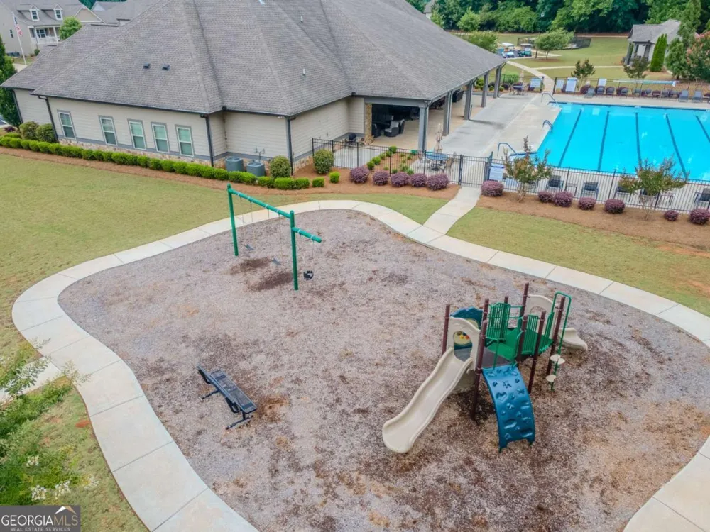 945 High Shoal DR Monroe, GA 30655