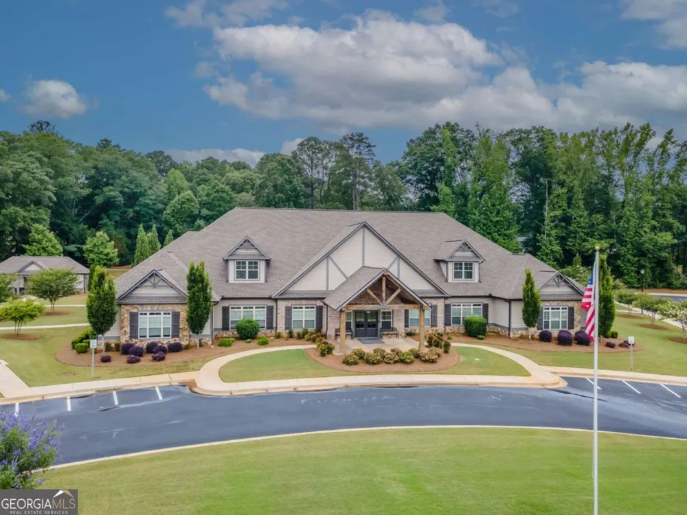 945 High Shoal DR Monroe, GA 30655