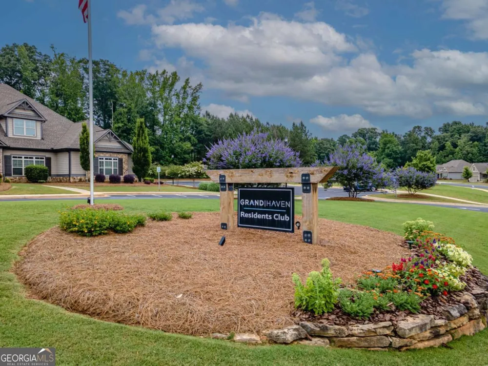 945 High Shoal DR Monroe, GA 30655