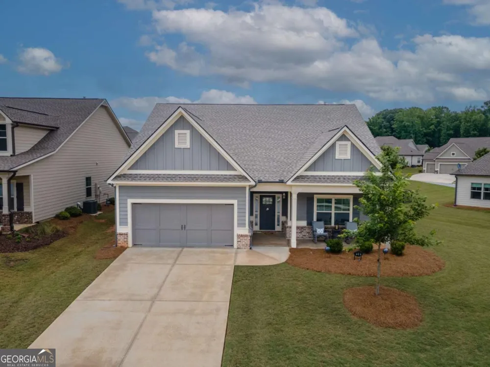 945 High Shoal DR Monroe, GA 30655