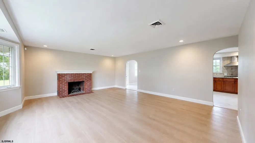 1659 E Walnut Road Vineland, NJ 08360