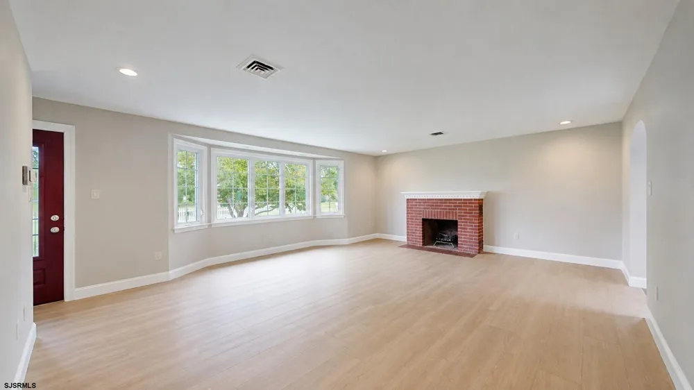 1659 E Walnut Road Vineland, NJ 08360