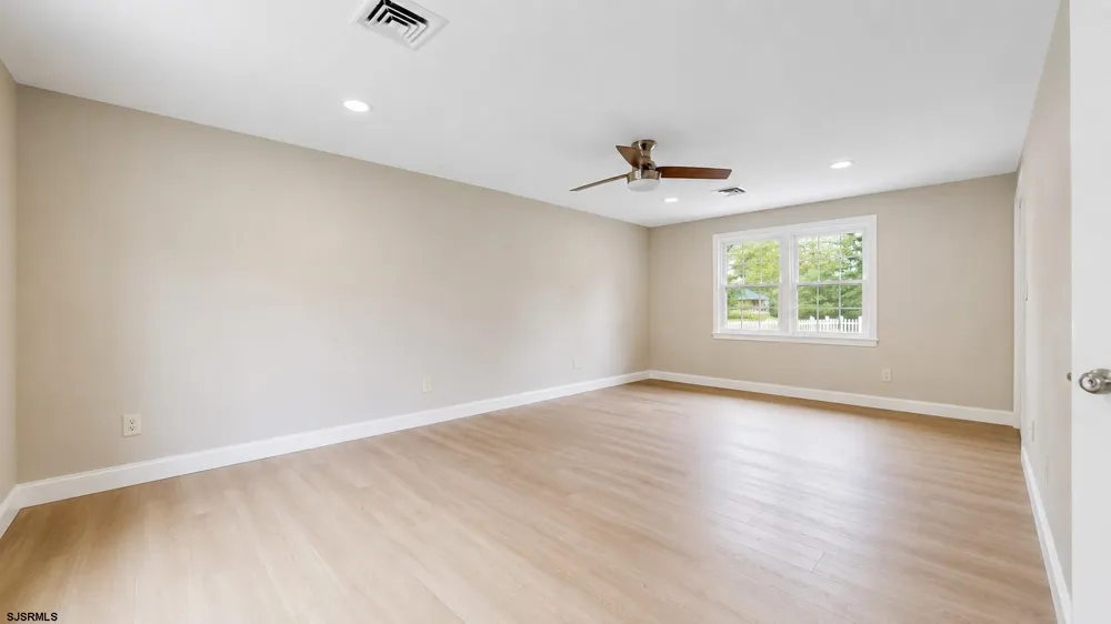 1659 E Walnut Road Vineland, NJ 08360