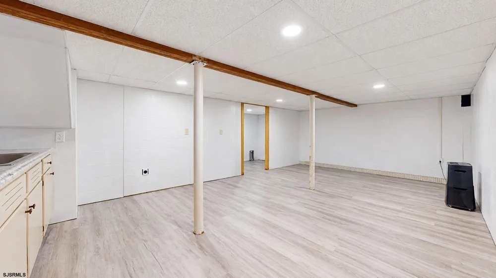 1659 E Walnut Road Vineland, NJ 08360