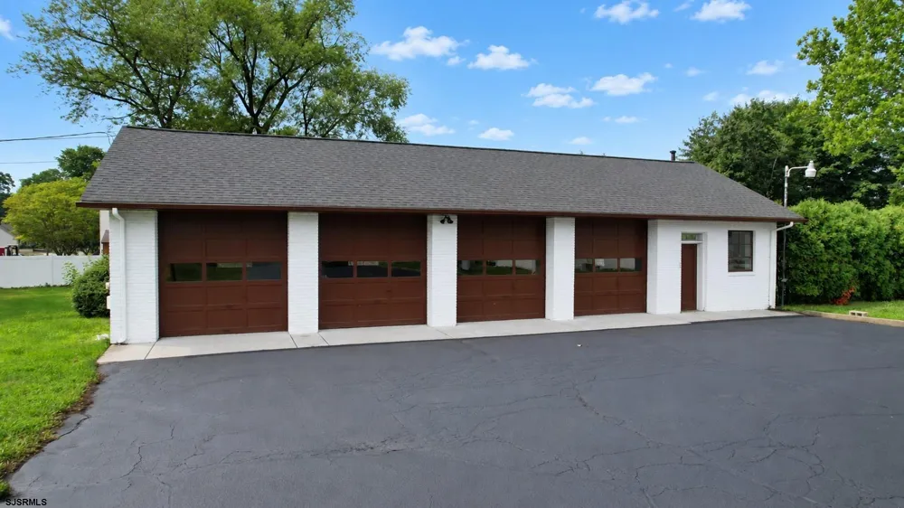 1659 E Walnut Road Vineland, NJ 08360
