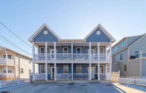 612 W Beach Ave