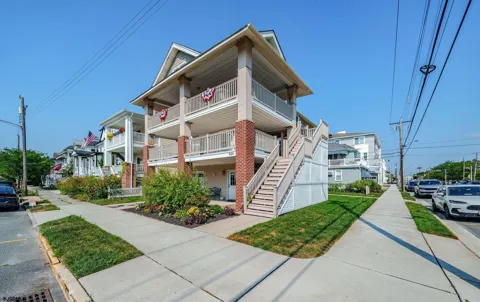 600 Central Ave