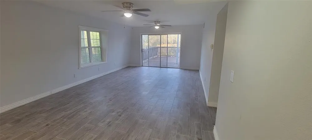 250 Wood Haven Haven Livingston, TX 77351