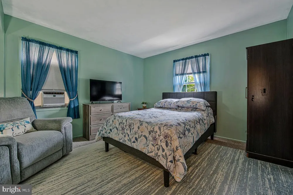 12604 BUNTING LANE Bowie, MD 20715