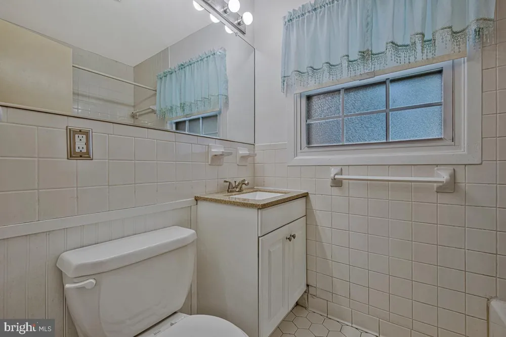 12604 BUNTING LANE Bowie, MD 20715