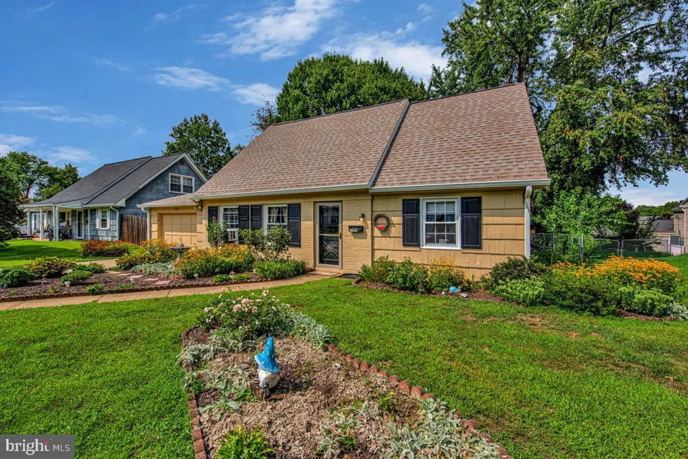 12604 BUNTING LANE Bowie, MD 20715