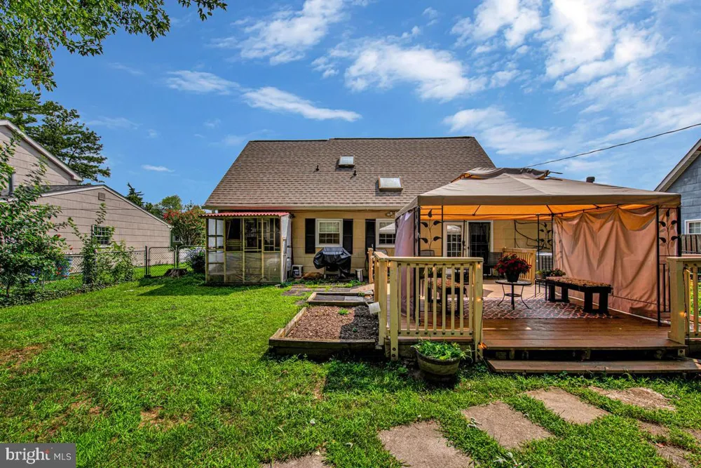 12604 BUNTING LANE Bowie, MD 20715