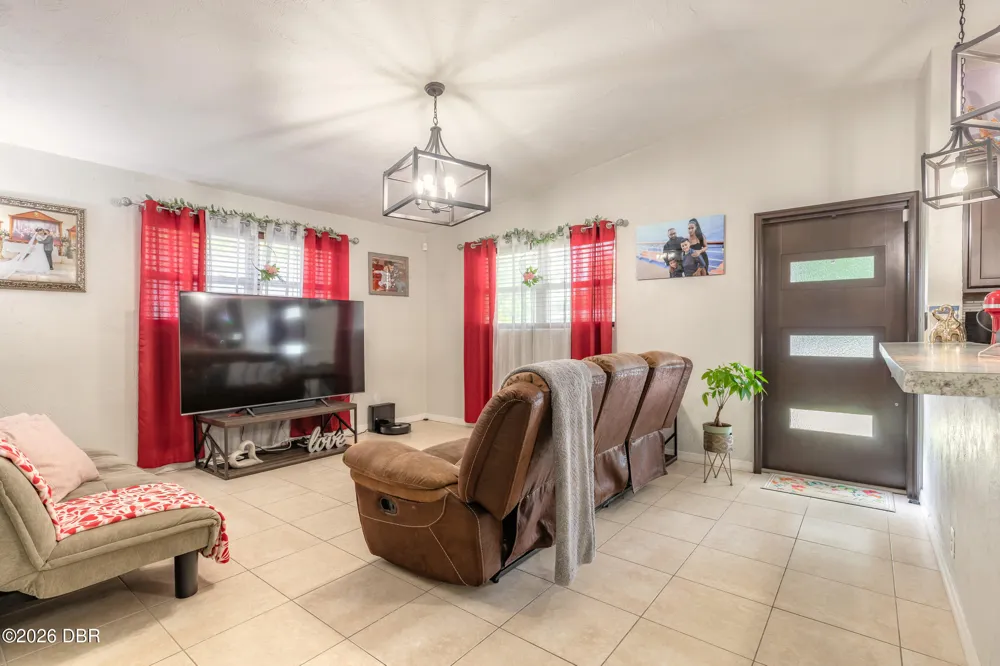 645 Westward Circle Holly Hill, FL 32117
