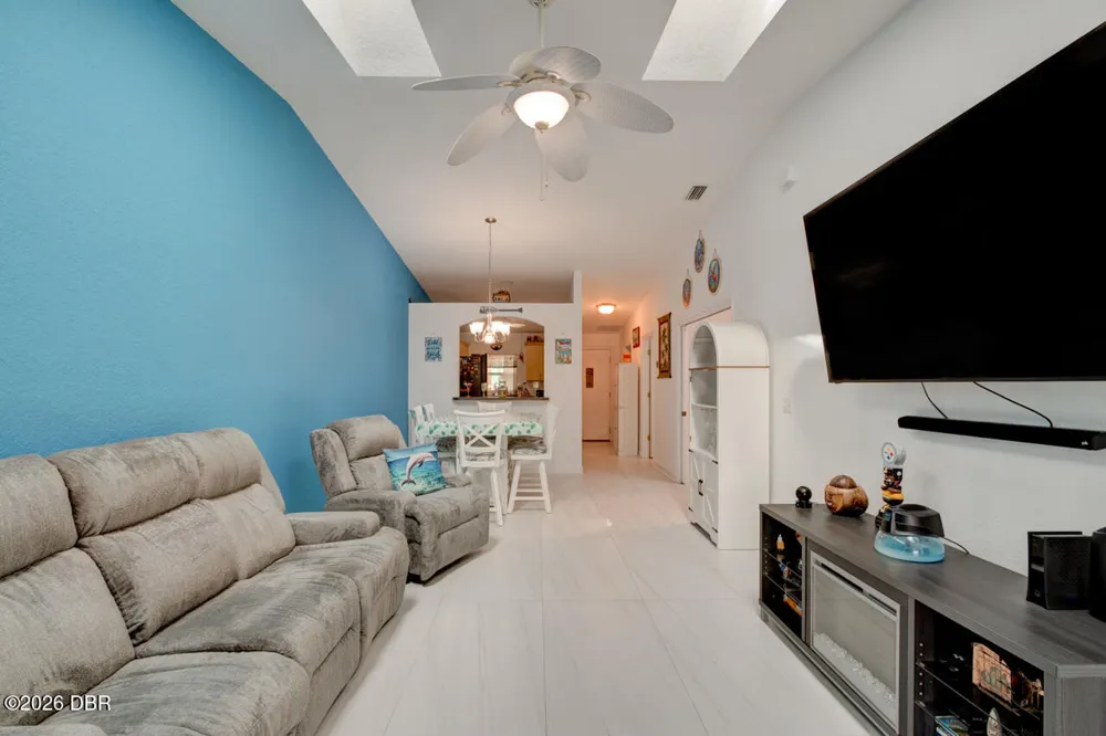 2246 Hawks Cove Circle New Smyrna Beach, FL 32168