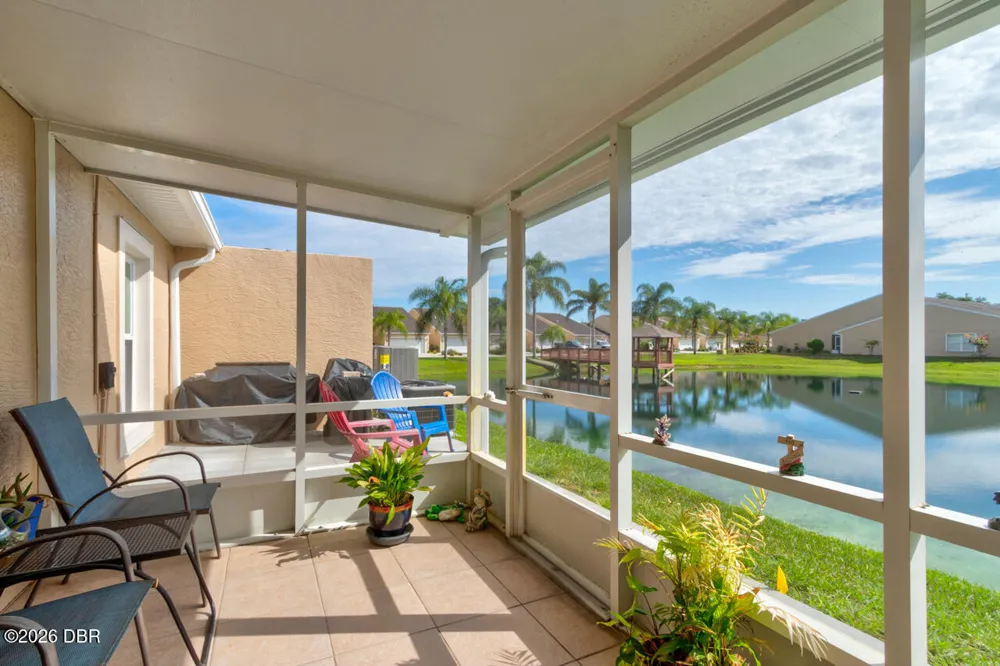2246 Hawks Cove Circle New Smyrna Beach, FL 32168