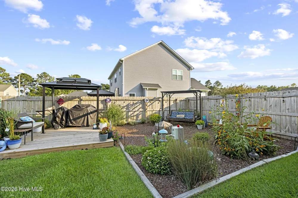 302 Waylon Way Holly Ridge, NC 28445