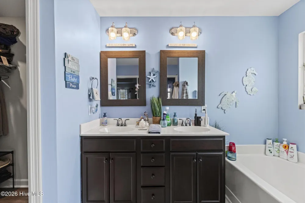302 Waylon Way Holly Ridge, NC 28445