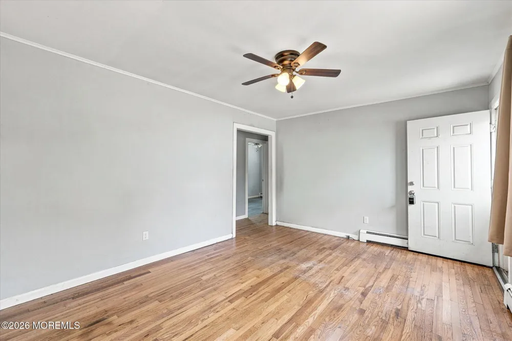 909 Clairmore Avenue Lanoka Harbor, NJ 08734
