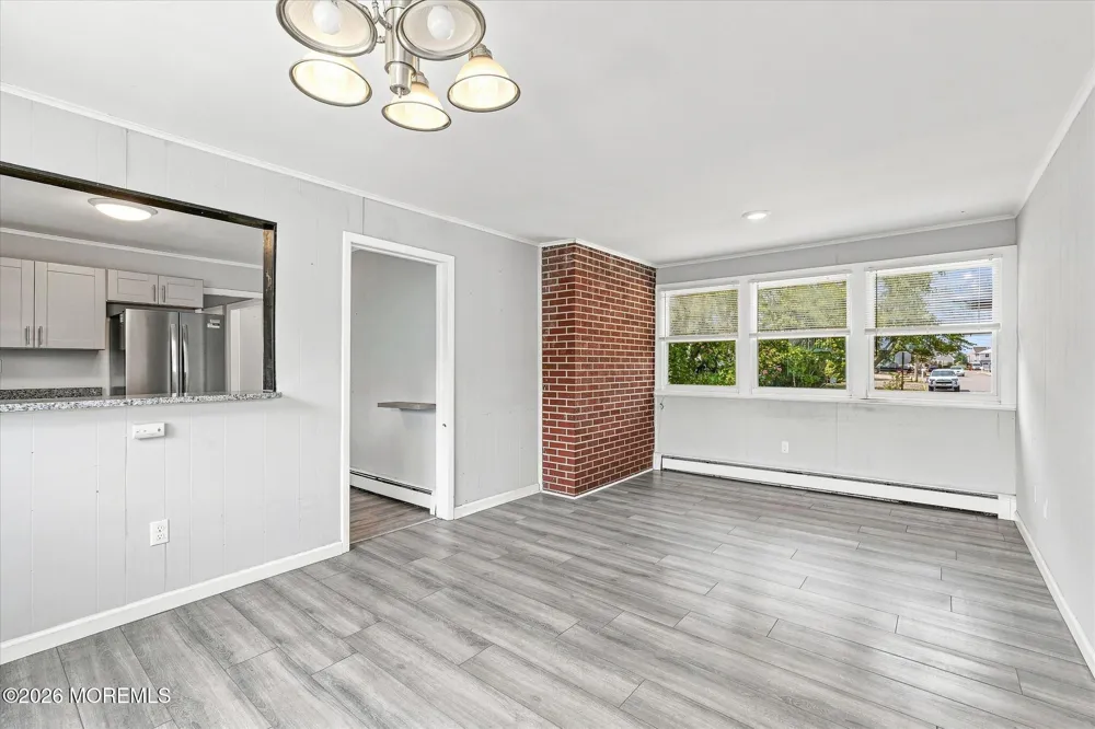 909 Clairmore Avenue Lanoka Harbor, NJ 08734
