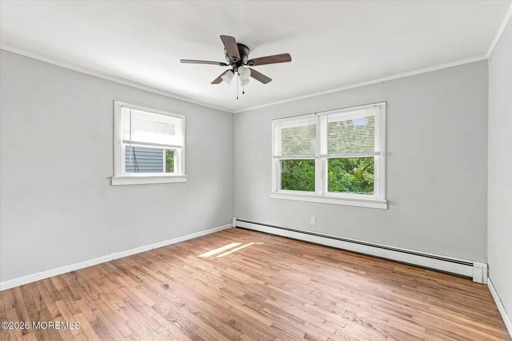 909 Clairmore Avenue Lanoka Harbor, NJ 08734