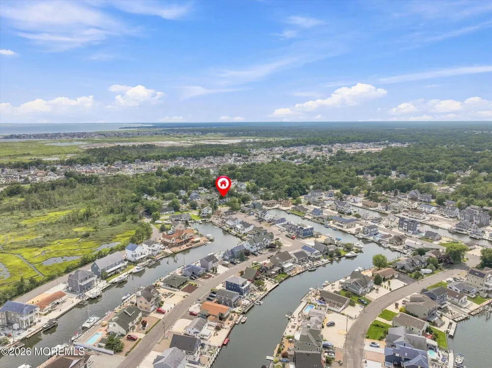 909 Clairmore Avenue Lanoka Harbor, NJ 08734