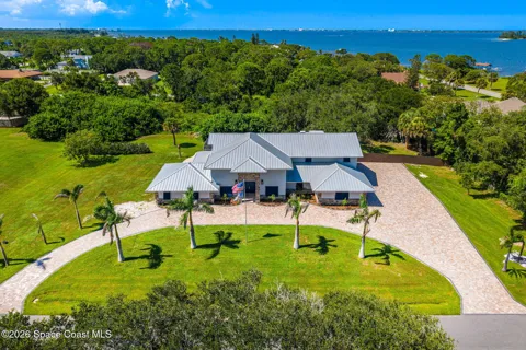 2595 Coral Way