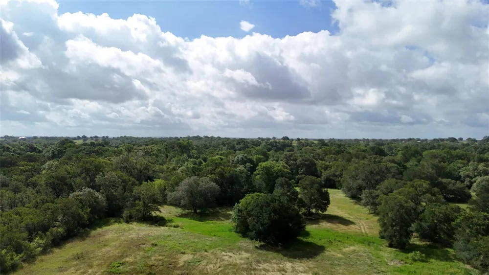 County Road 127 Ledbetter, TX 78946