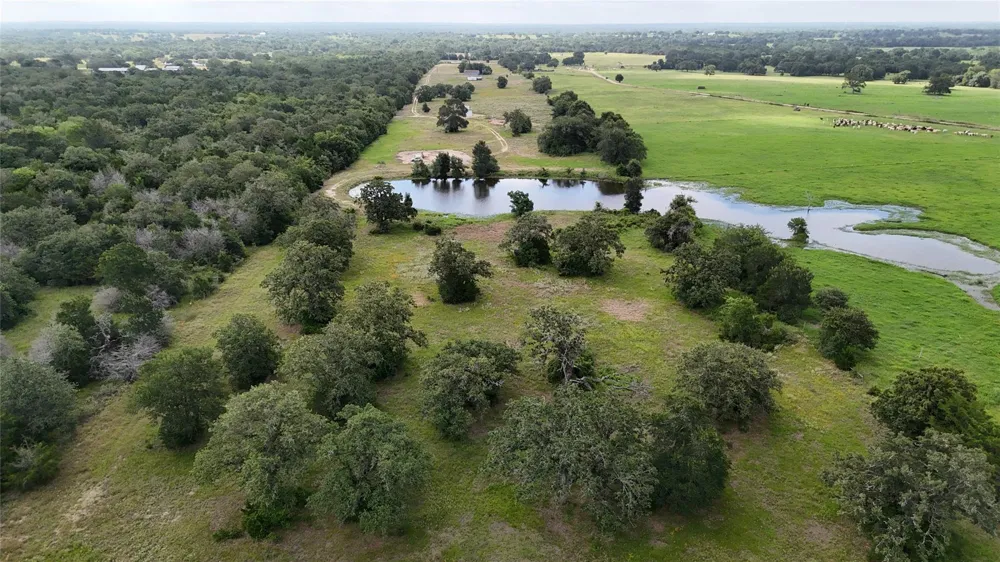 County Road 127 Ledbetter, TX 78946