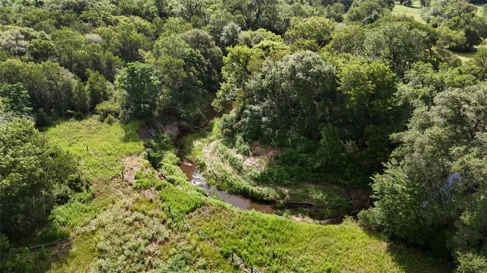 County Road 127 Ledbetter, TX 78946