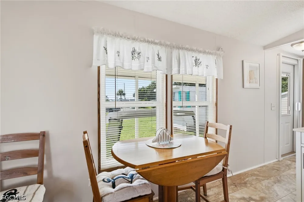Palm Beach Boulevard #5 Fort Myers, FL 33905