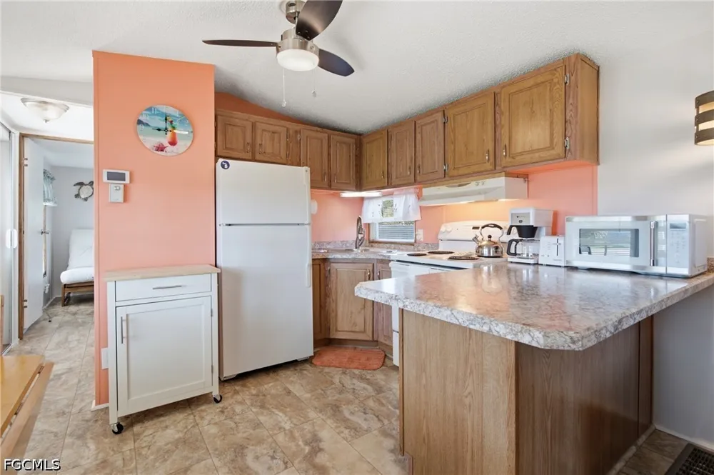 Palm Beach Boulevard #5 Fort Myers, FL 33905