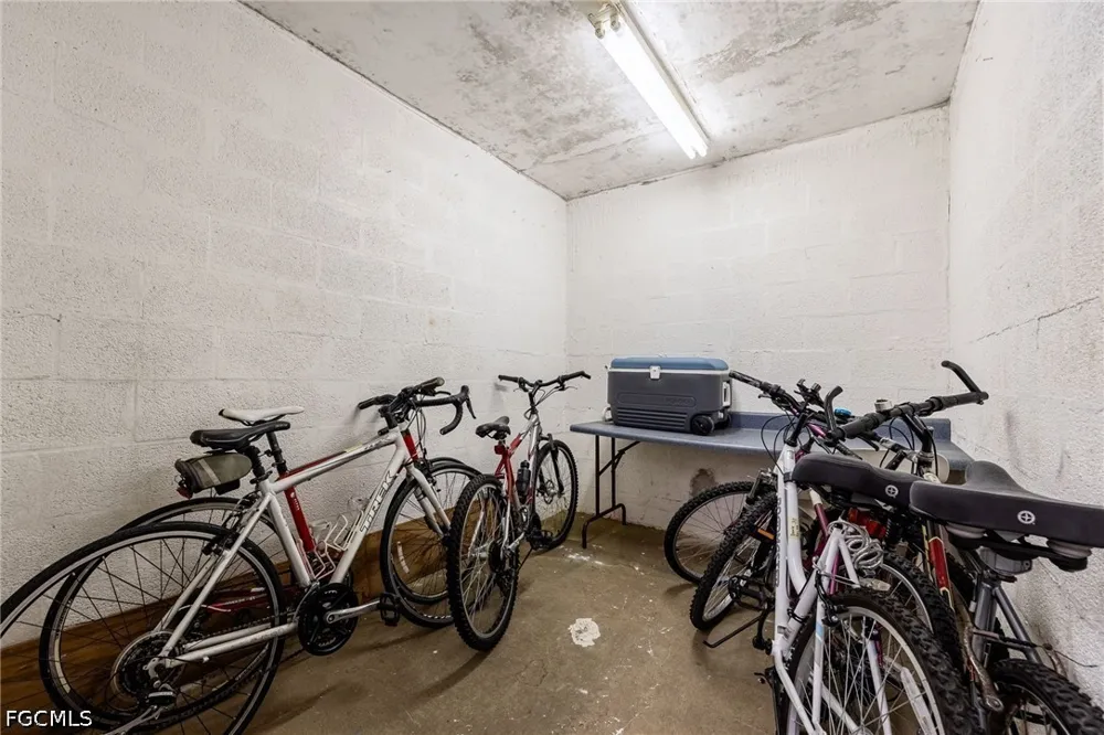 Winkler Road #218 Fort Myers, FL 33919