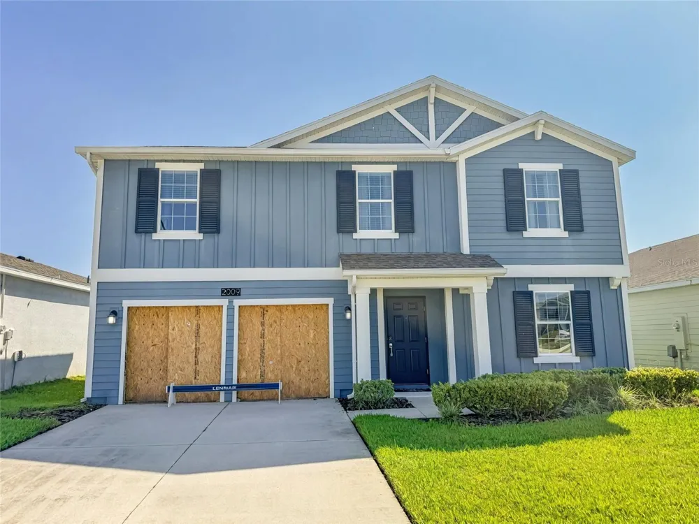 2009 MYRTLE PINE STREET Kissimmee, FL 34746