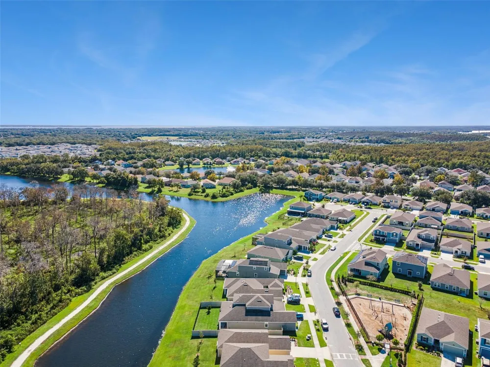 2009 MYRTLE PINE STREET Kissimmee, FL 34746