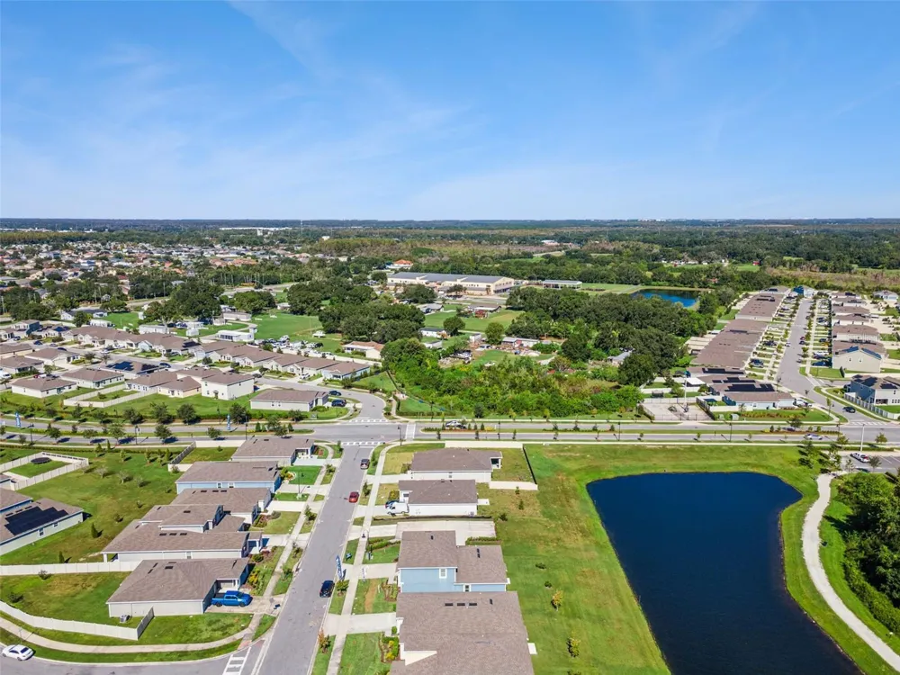 2009 MYRTLE PINE STREET Kissimmee, FL 34746