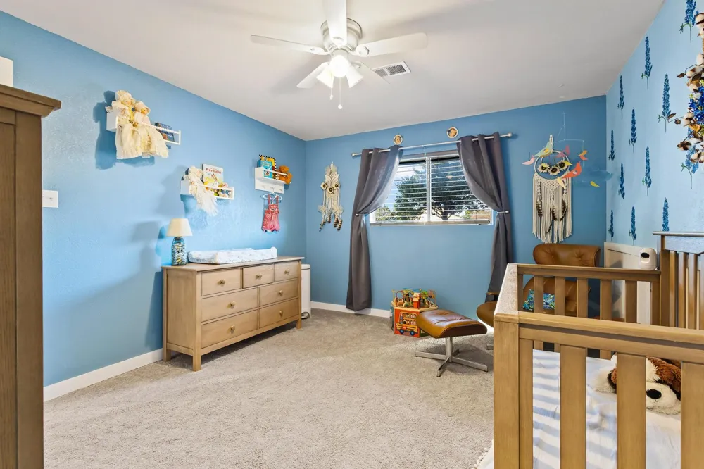 3387 FM 121 Van Alstyne, TX 75495