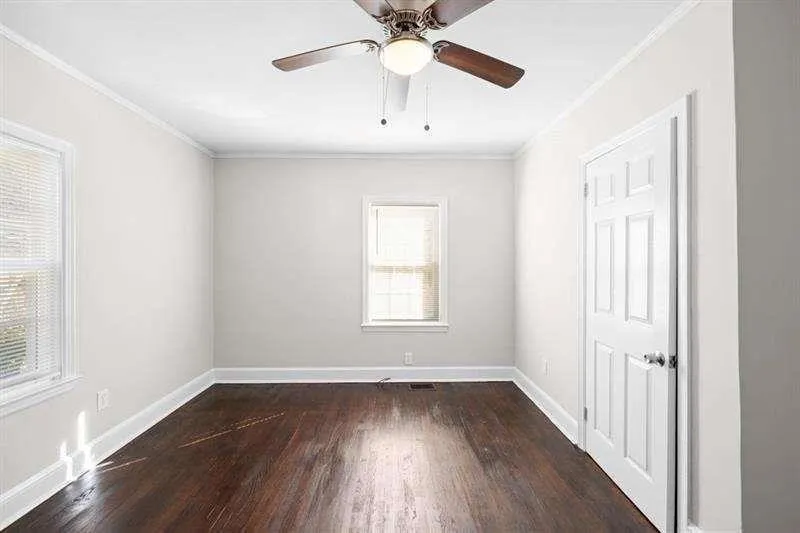 2506 Maple Street East Point, GA 30344