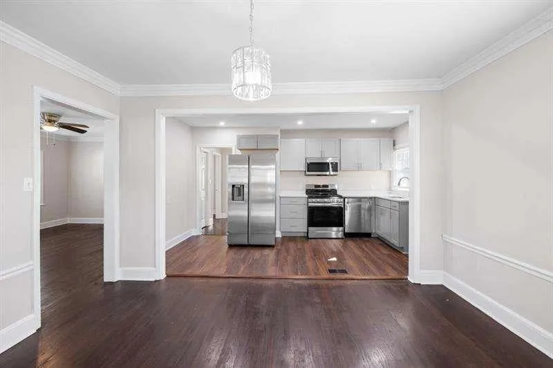 2506 Maple Street East Point, GA 30344
