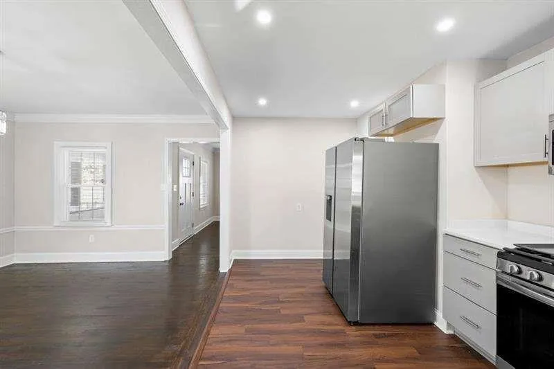 2506 Maple Street East Point, GA 30344