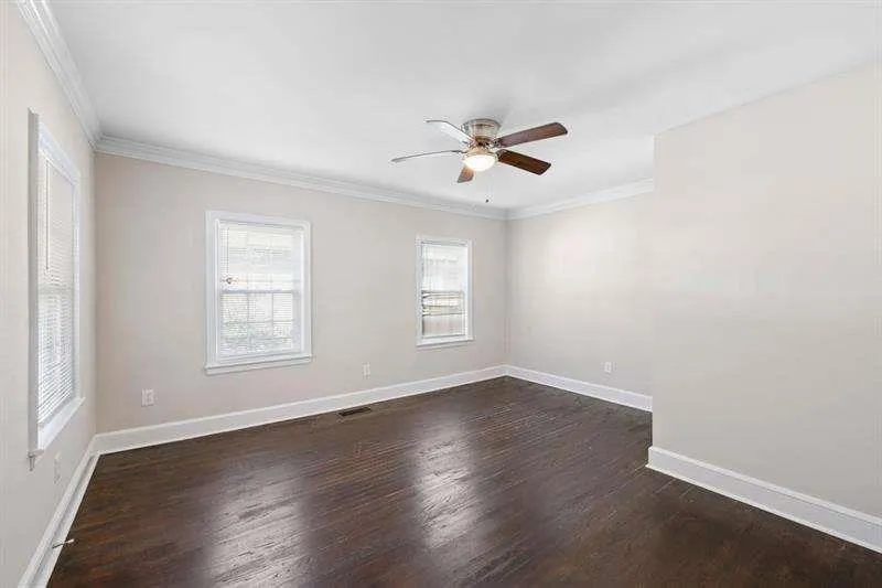 2506 Maple Street East Point, GA 30344