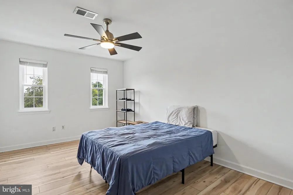 14800 RYDELL ROAD #201 Centreville, VA 20121