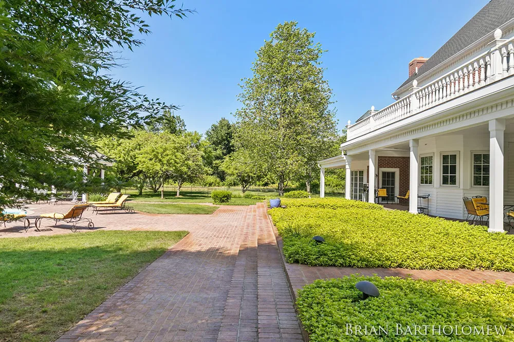 560 Saddlebrook Drive NE Ada, MI 49301