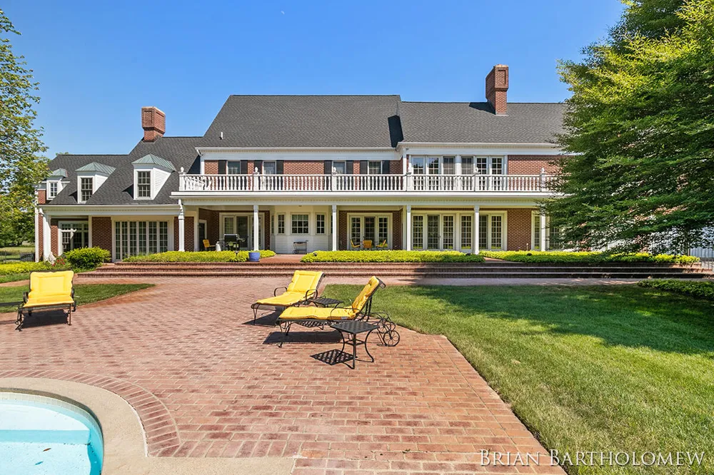 560 Saddlebrook Drive NE Ada, MI 49301