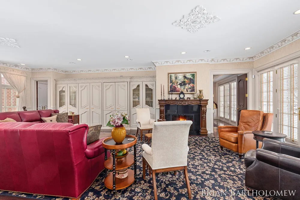 560 Saddlebrook Drive NE Ada, MI 49301